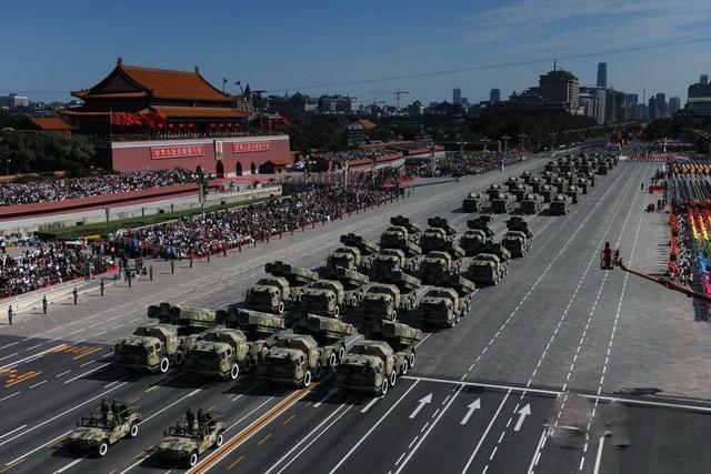 中国17次阅兵中国第17次阅兵，历史与荣耀的展现