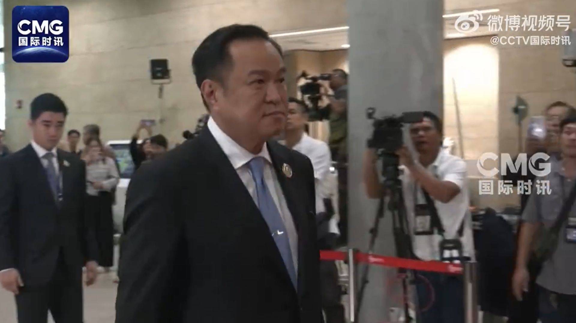 泰总理阿努廷公布多名内阁部长人选泰总理阿努廷公布多名内阁部长人选，新政府团队的构建与展望
